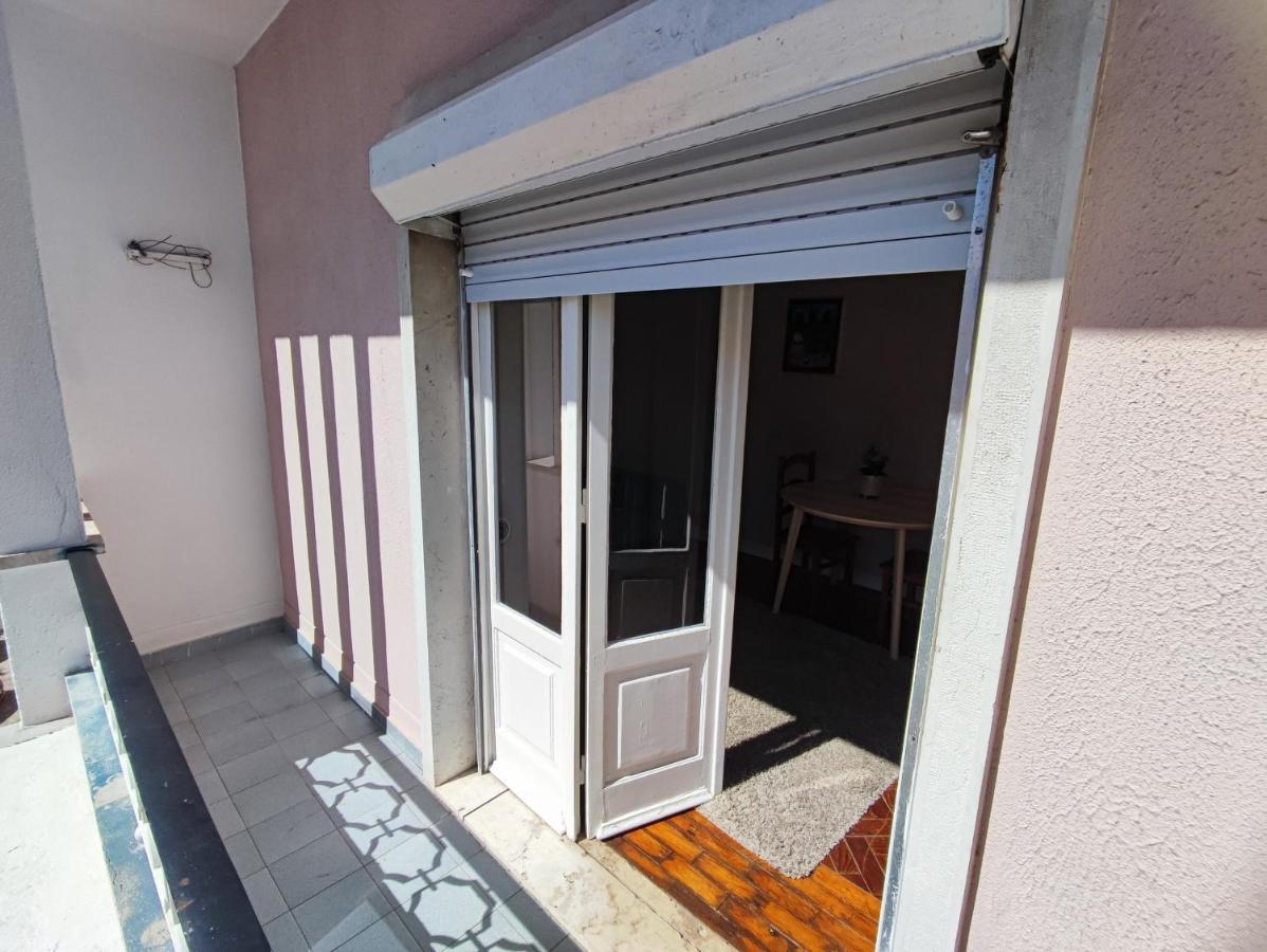 Lisbon Traditional T2 With Balcony In Damaia, Lisbon 아마도라 외부 사진